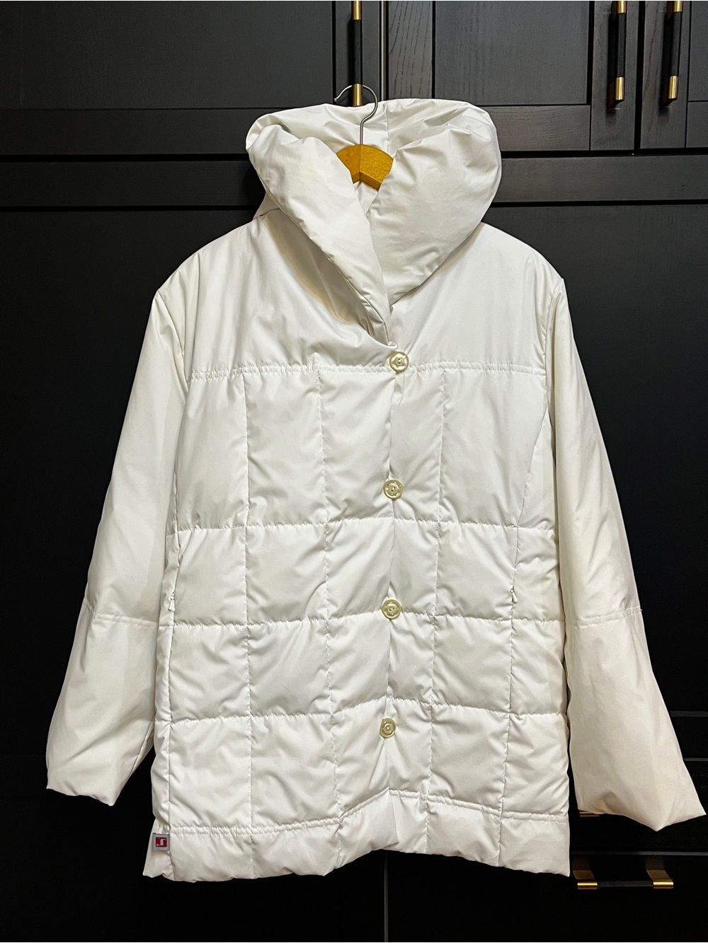 Like NEW - NUAGE - Classic White Hooded Puffer Jacket - Lightweight Quilted Coat
